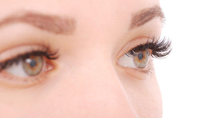 Eyelash Health 101: Common Problems and Solutions