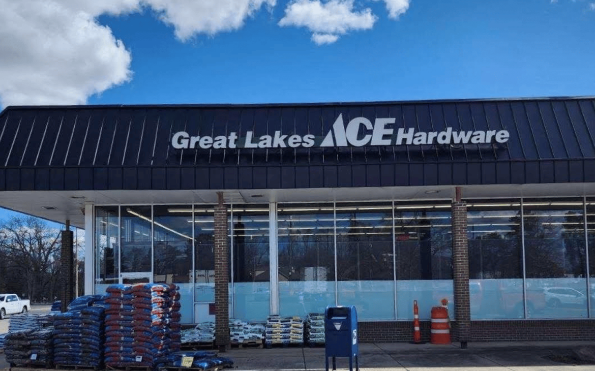 Great Lakes Ace Hardware’s Top Gifts for New Homeowners in Chelsea, MI