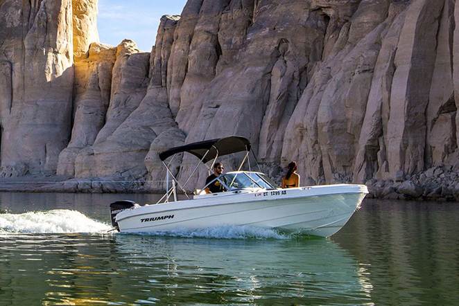 Top Things to Look for When Booking Lake Powell Ski Boat Rentals